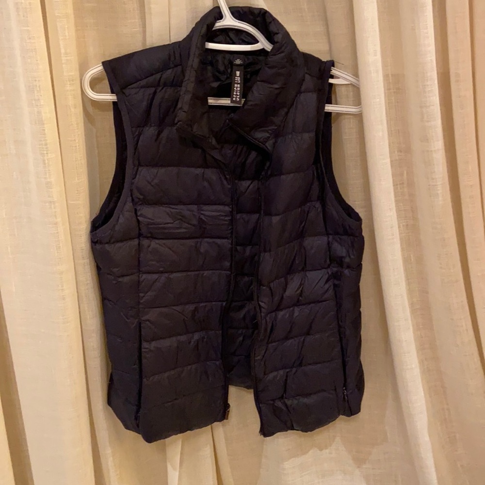 Navy Down Vest, Size S